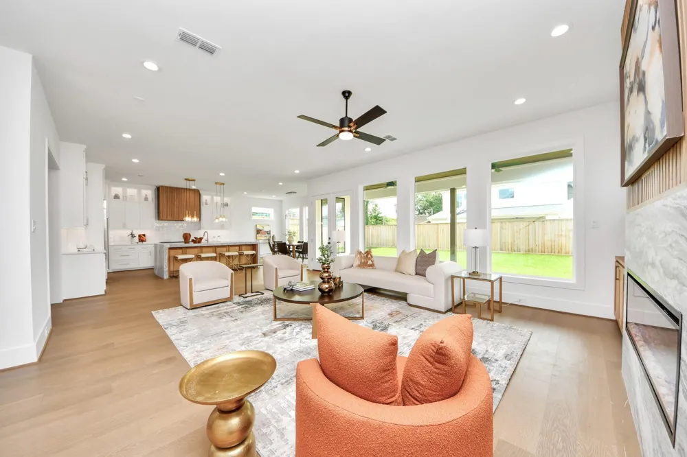 1721 Chantilly Lane Houston, TX 77018