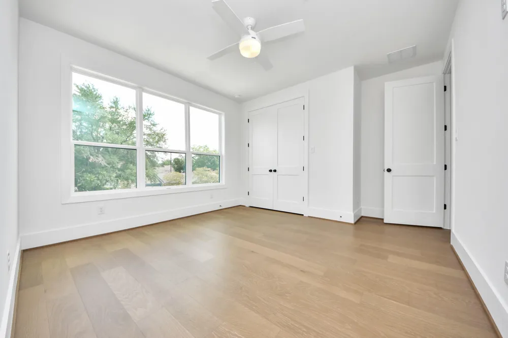 1721 Chantilly Lane Houston, TX 77018