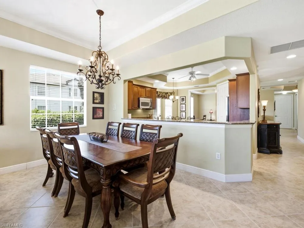 7877 Hawthorne Drive #102 Naples, FL 34113