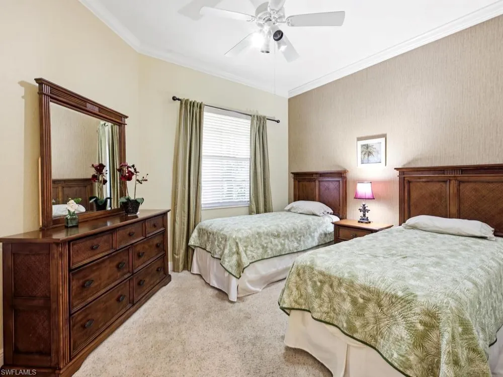 7877 Hawthorne Drive #102 Naples, FL 34113