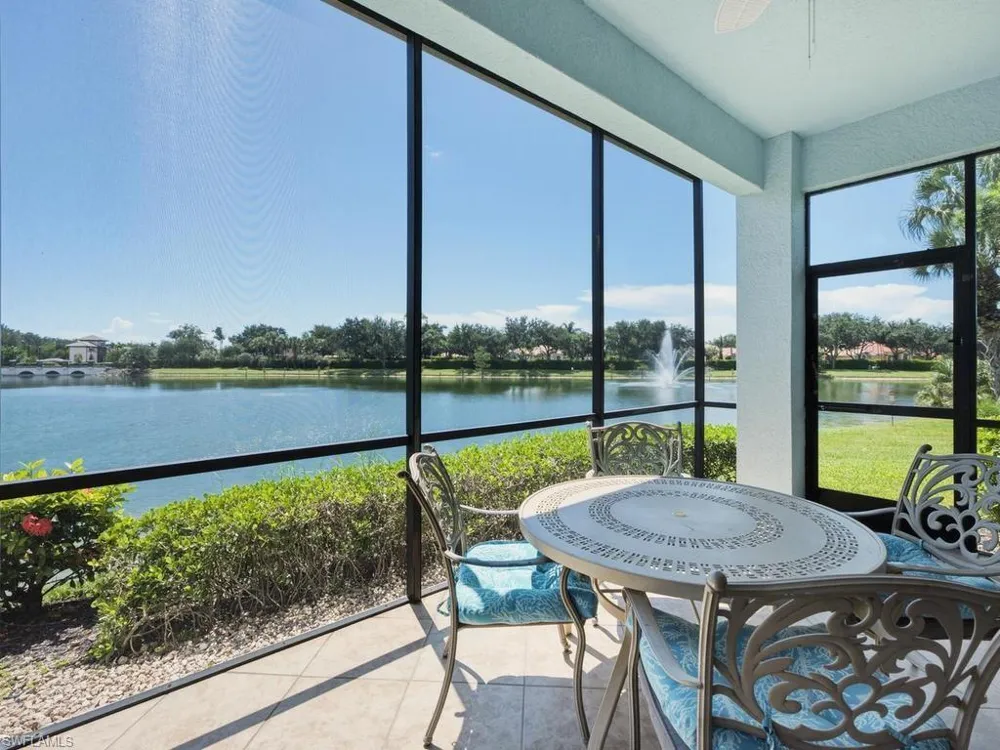 7877 Hawthorne Drive #102 Naples, FL 34113