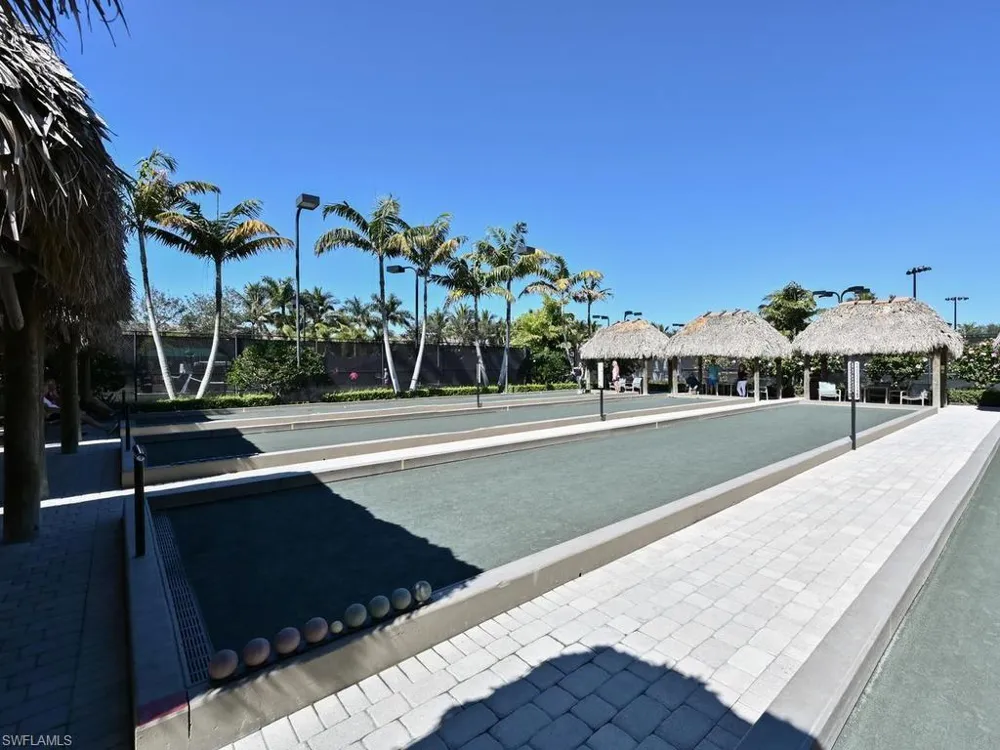 7877 Hawthorne Drive #102 Naples, FL 34113