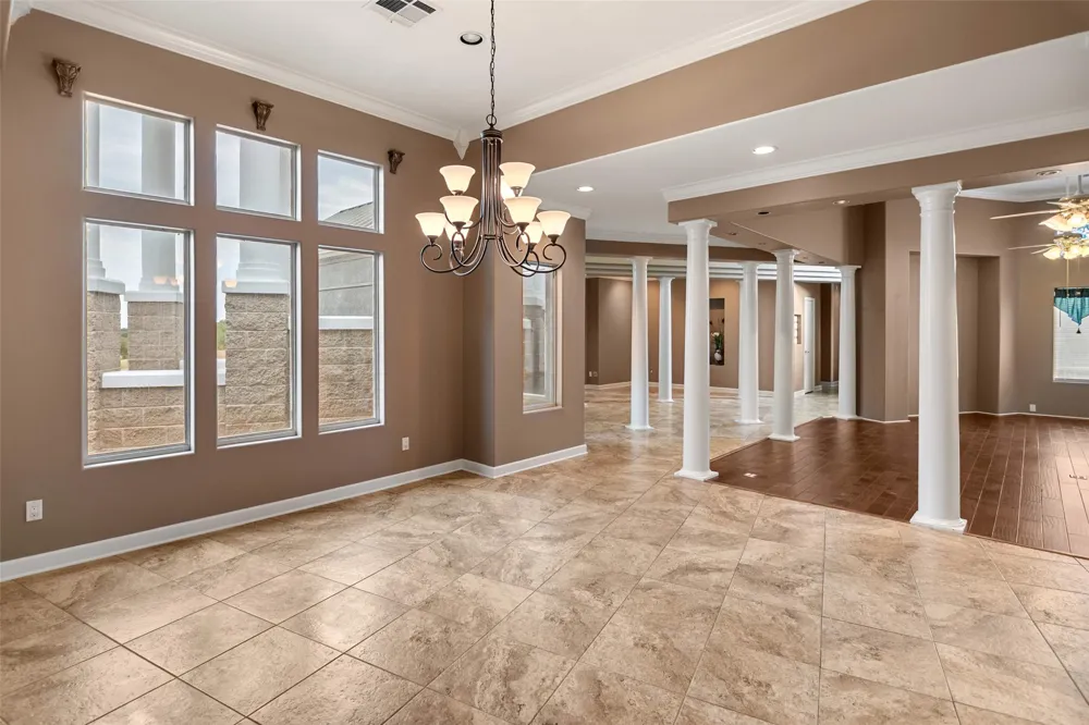 2524 S Robinson Drive Robinson, TX 76706