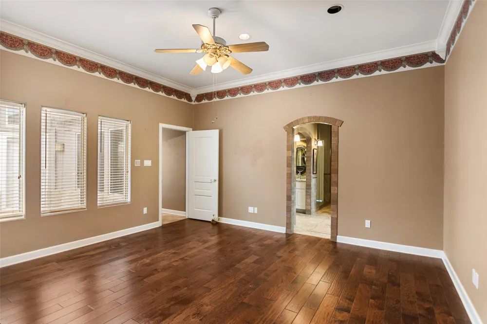 2524 S Robinson Drive Robinson, TX 76706