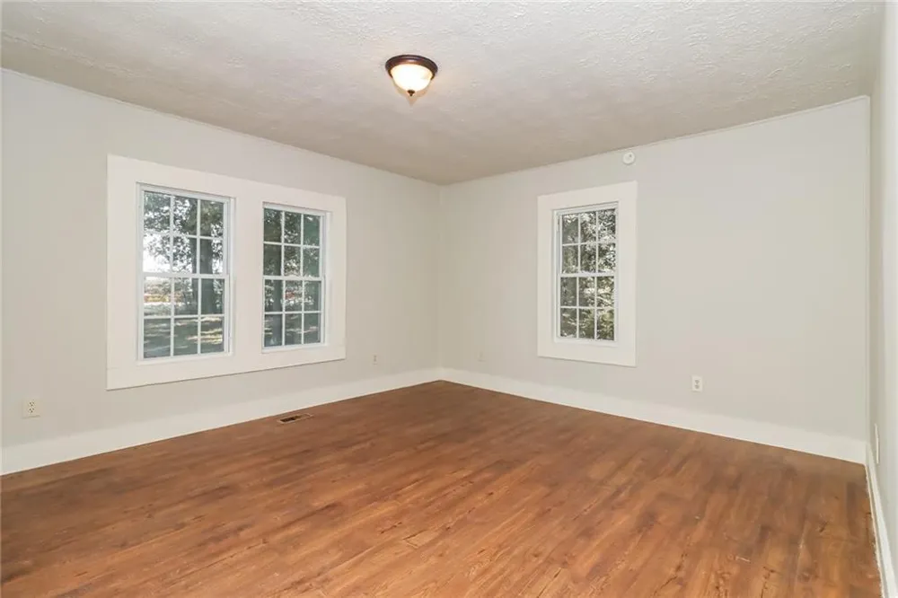 2430 Us-41 Calhoun, GA 30701