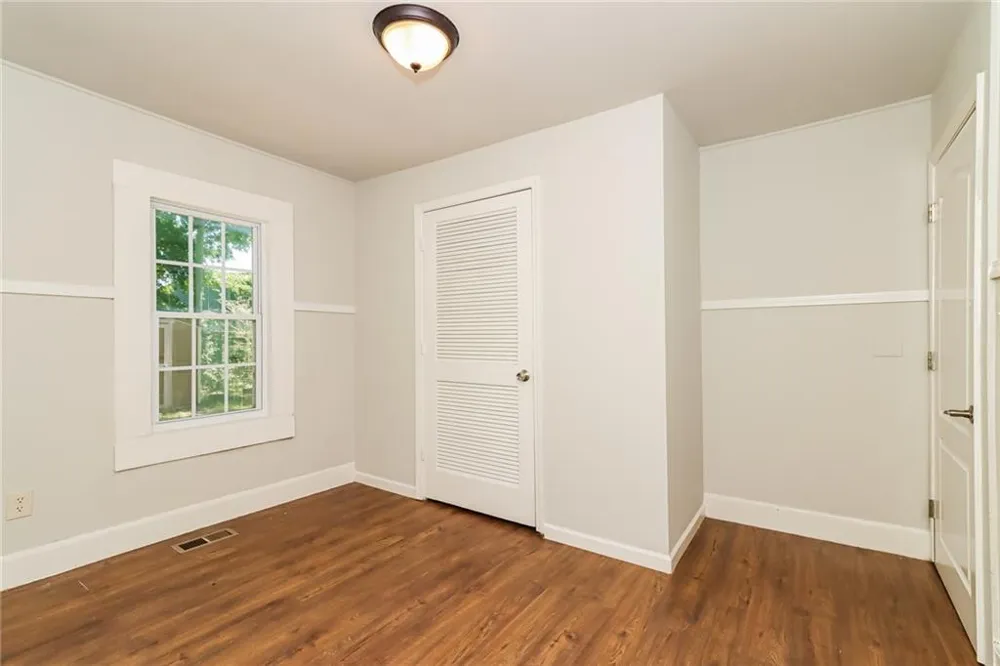 2430 Us-41 Calhoun, GA 30701