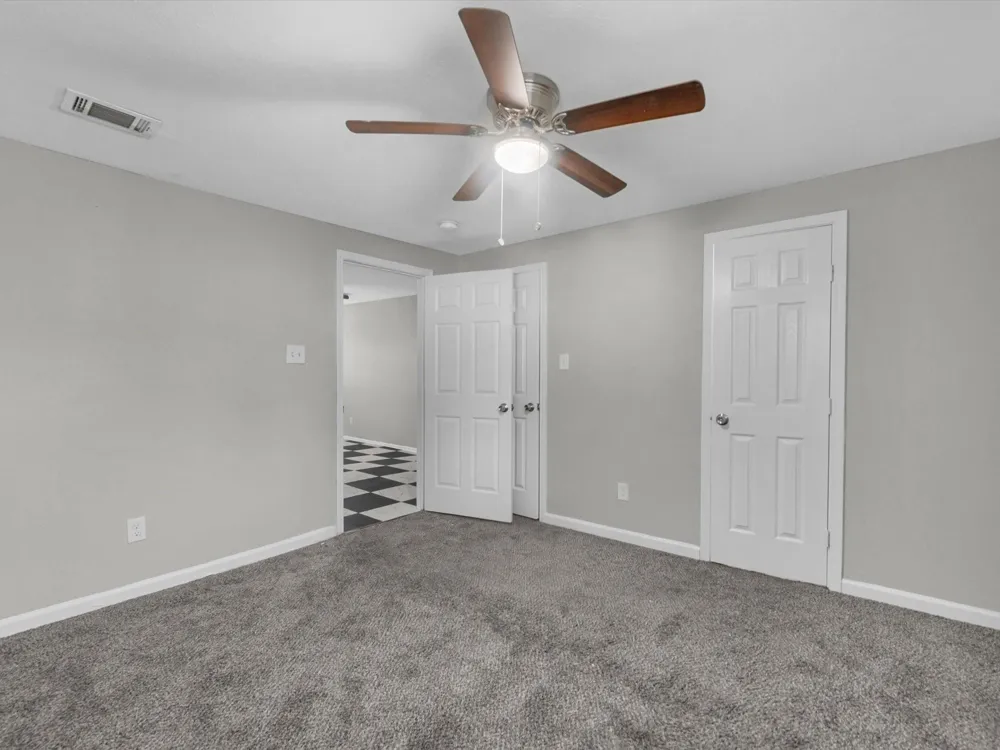 114 Weldon Street South Houston, TX 77587