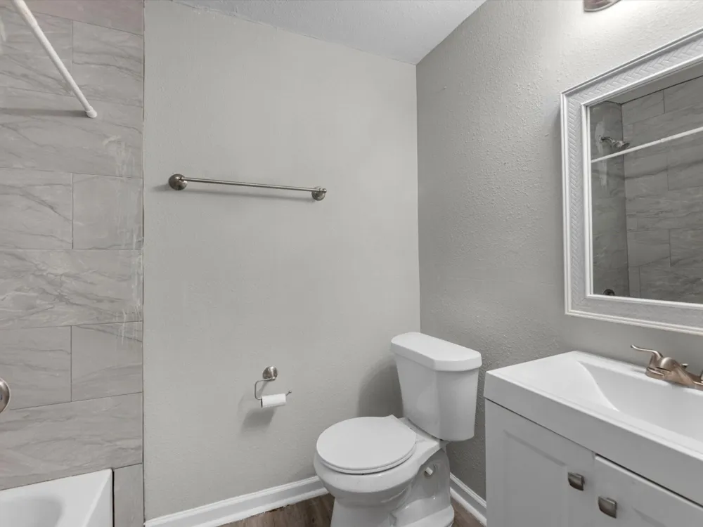 114 Weldon Street South Houston, TX 77587