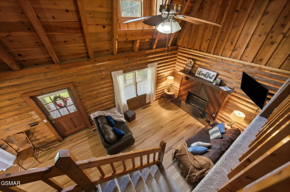 1736 Walker Trail Sevierville, TN 37876