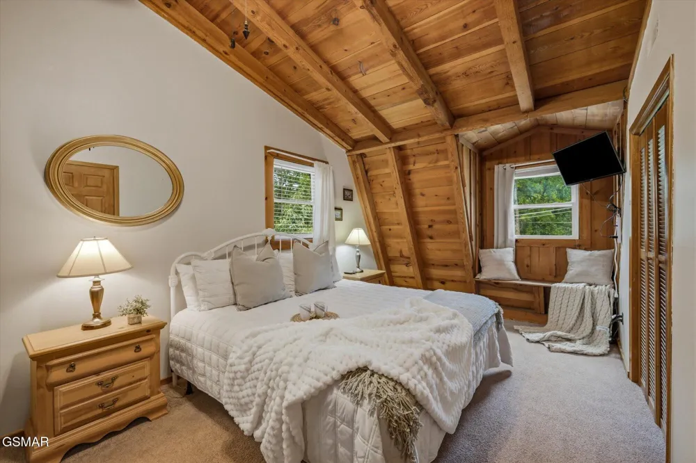 1736 Walker Trail Sevierville, TN 37876