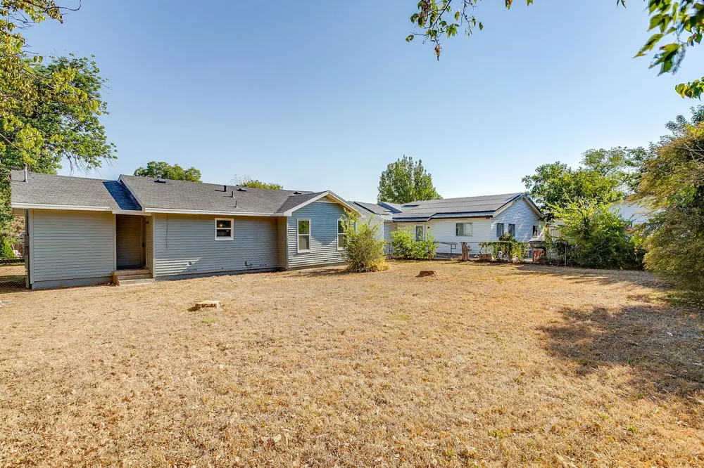 4316 Littlejohn Avenue Fort Worth, TX 76105