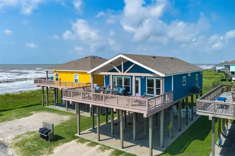 963 James Road