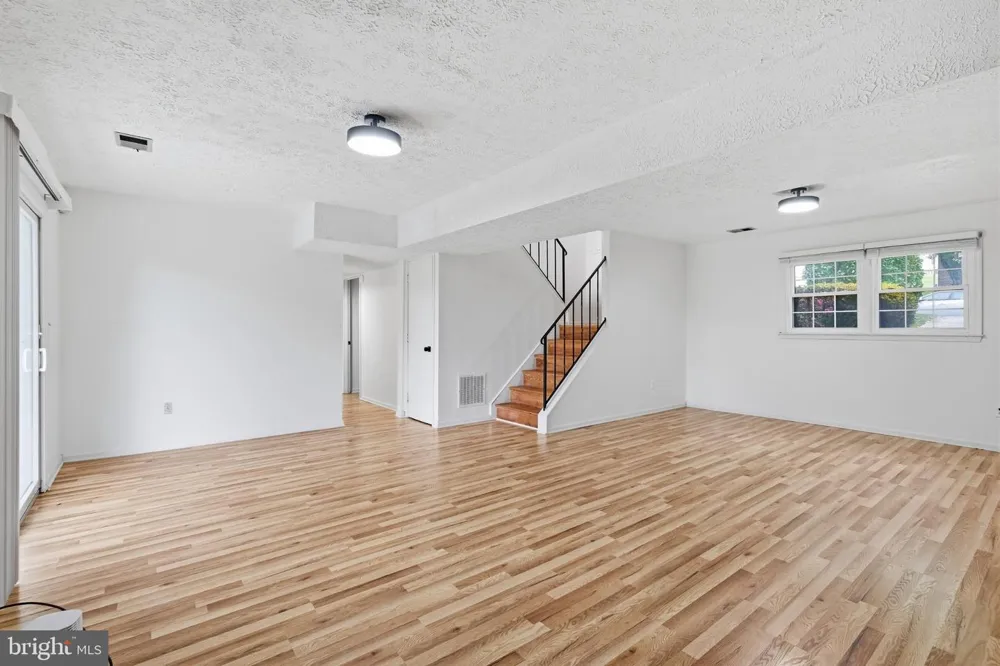 6415 CRAIGMONT ROAD Baltimore, MD 21207