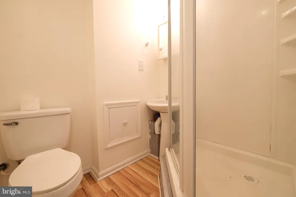 6415 CRAIGMONT ROAD Baltimore, MD 21207