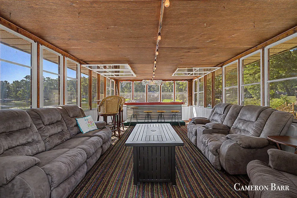 1514 E Cove Point Drive Newaygo, MI 49337