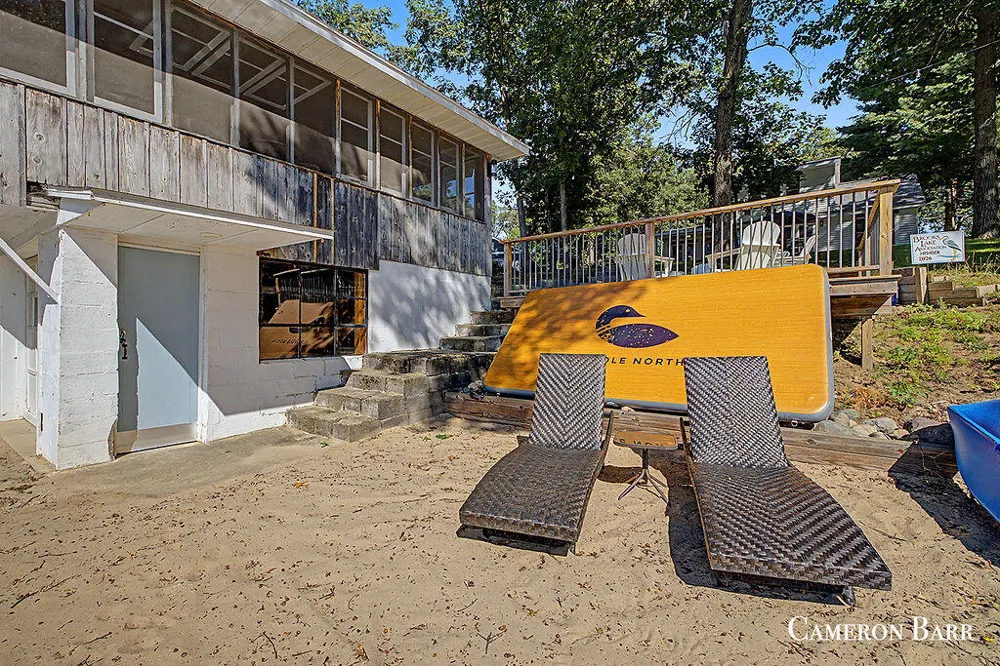 1514 E Cove Point Drive Newaygo, MI 49337