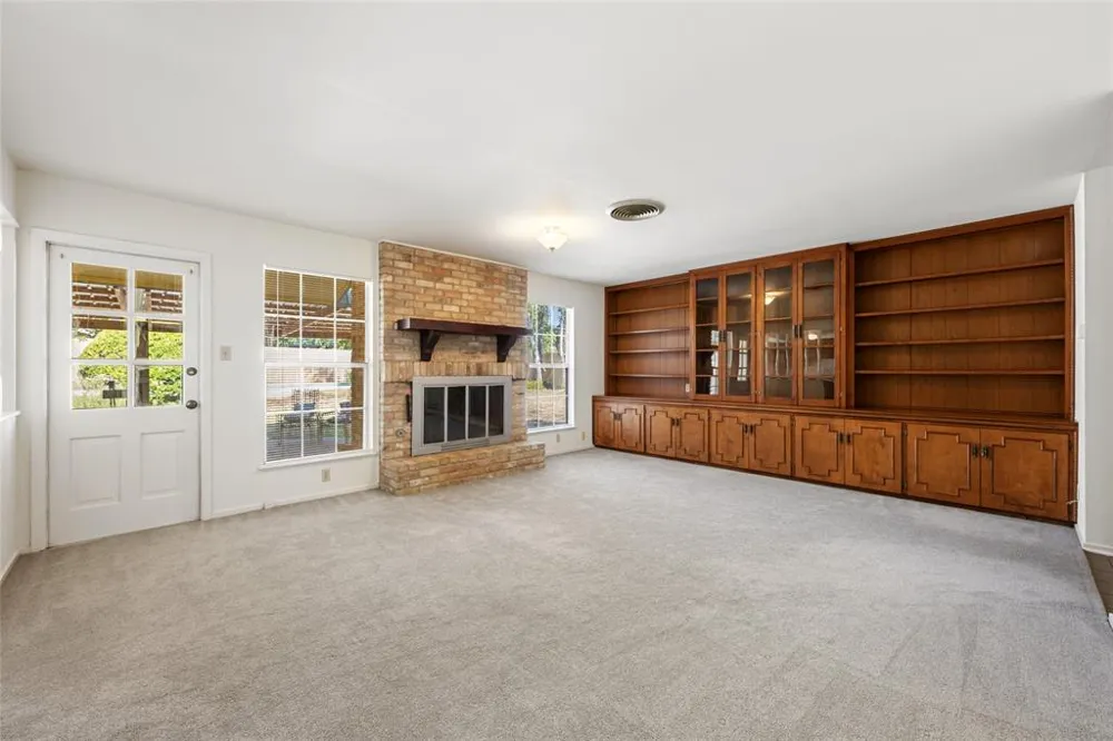 6706 Willamette Drive Austin, TX 78723