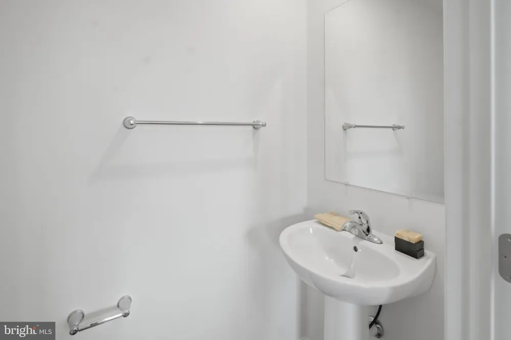 29 SCAMMEL DRIVE Bunker Hill, WV 25413