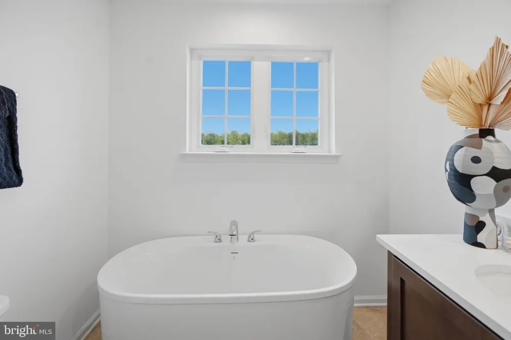 29 SCAMMEL DRIVE Bunker Hill, WV 25413