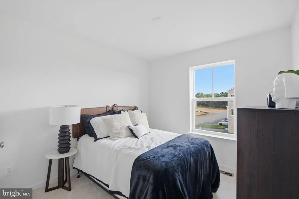 29 SCAMMEL DRIVE Bunker Hill, WV 25413