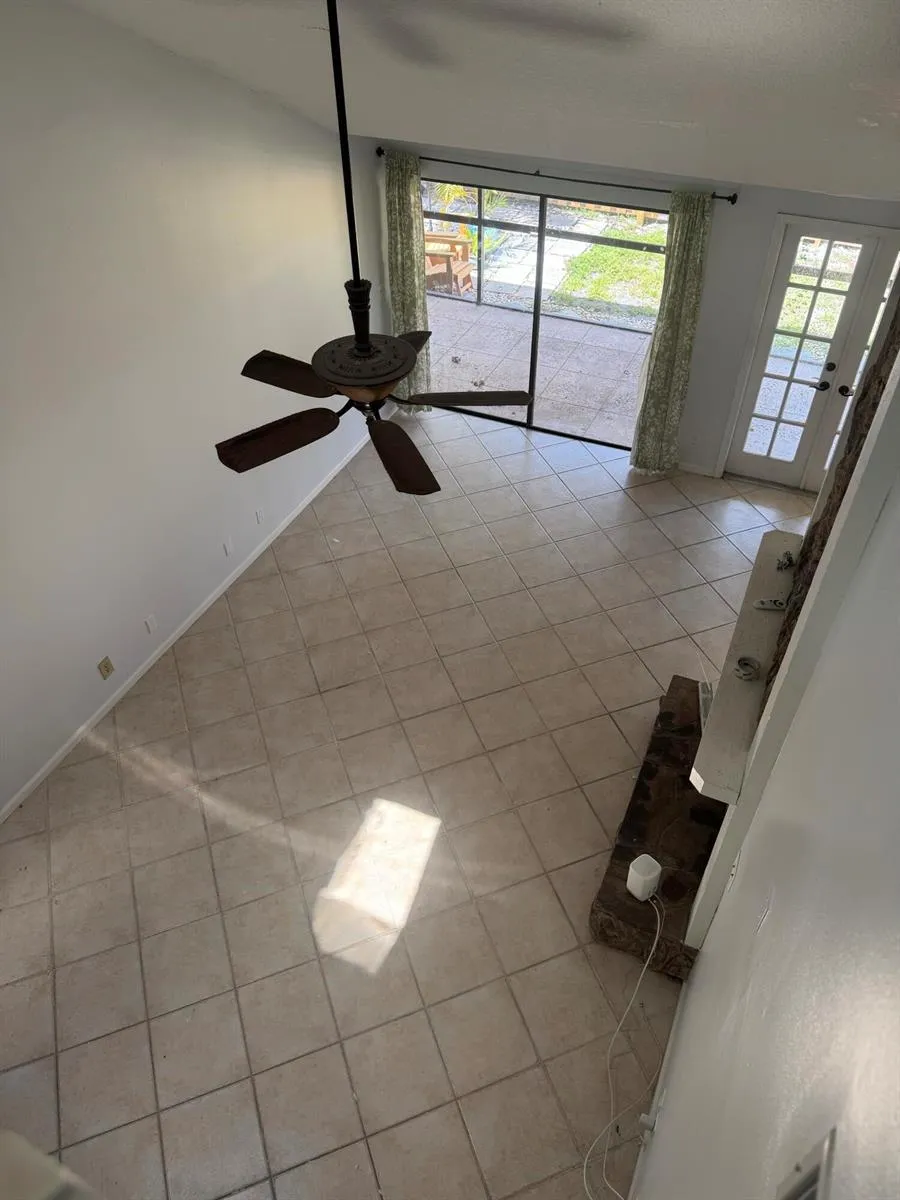 121 BEAUMONT LANE Palm Beach Gardens, FL 33410