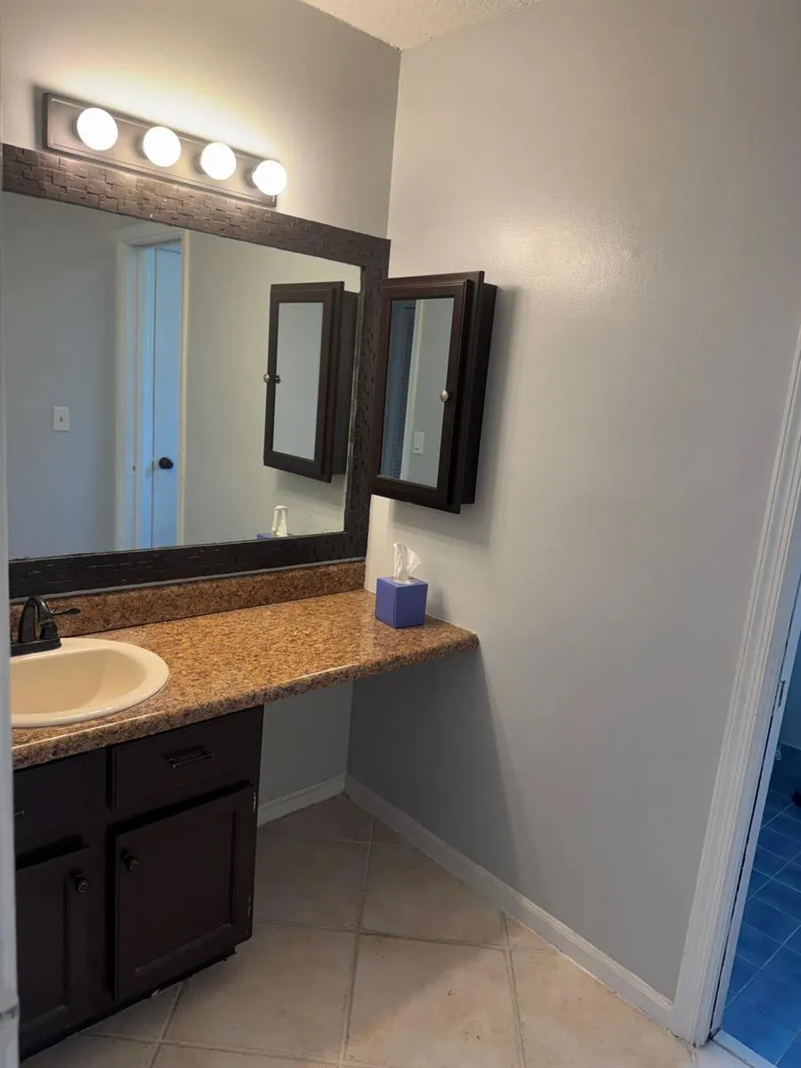 121 BEAUMONT LANE Palm Beach Gardens, FL 33410