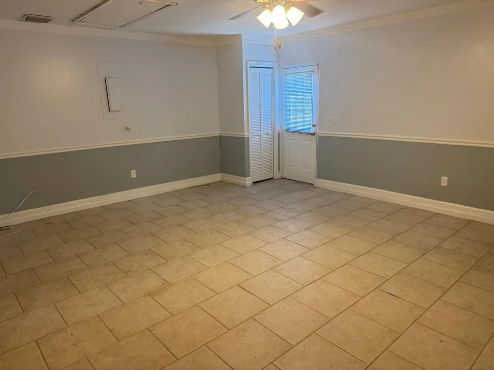 121 BEAUMONT LANE Palm Beach Gardens, FL 33410