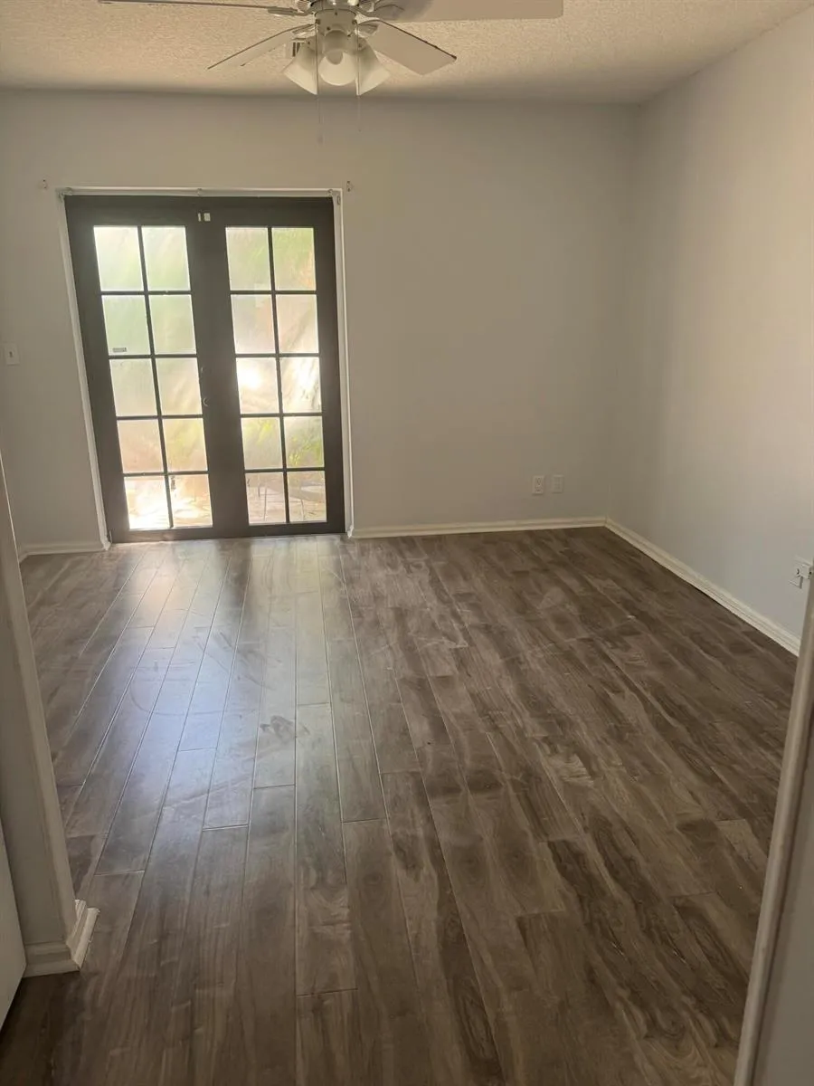 121 BEAUMONT LANE Palm Beach Gardens, FL 33410