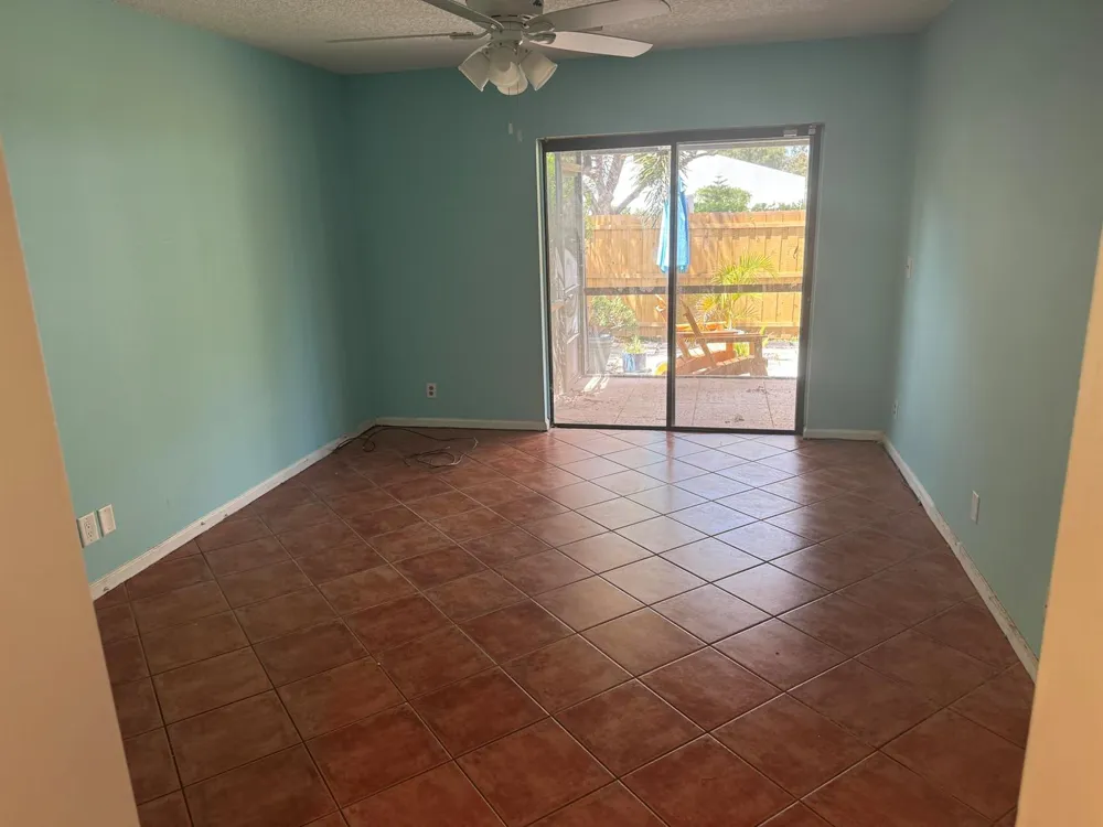 121 BEAUMONT LANE Palm Beach Gardens, FL 33410