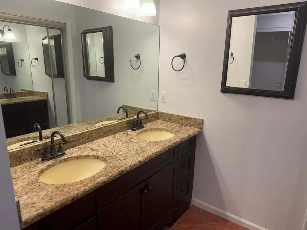 121 BEAUMONT LANE Palm Beach Gardens, FL 33410