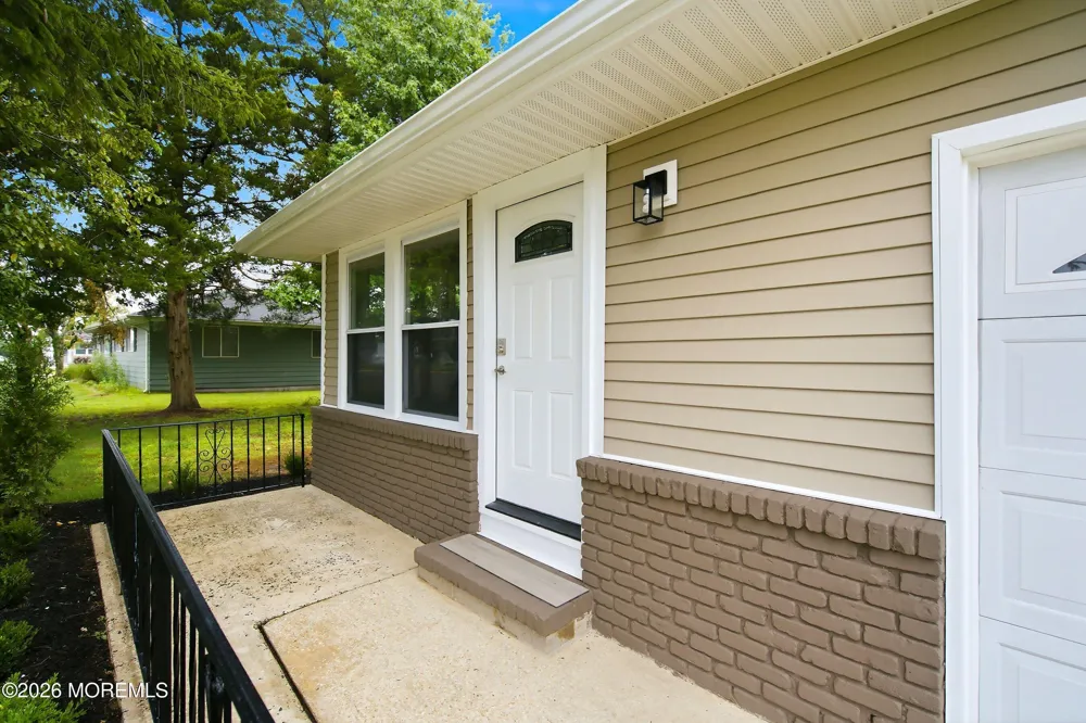 549 Jamaica Boulevard Toms River, NJ 08757