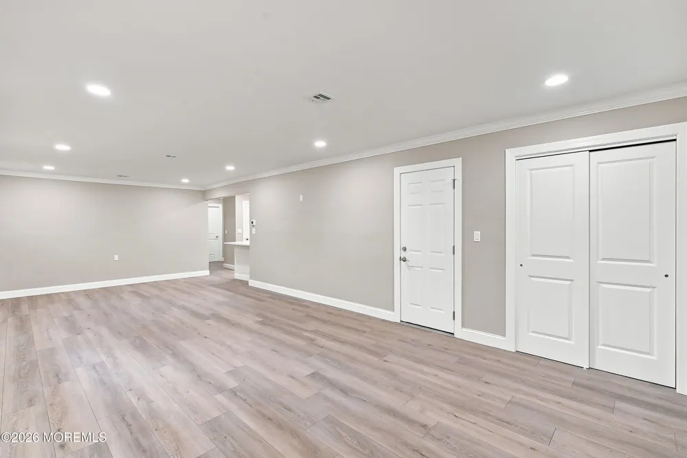 549 Jamaica Boulevard Toms River, NJ 08757