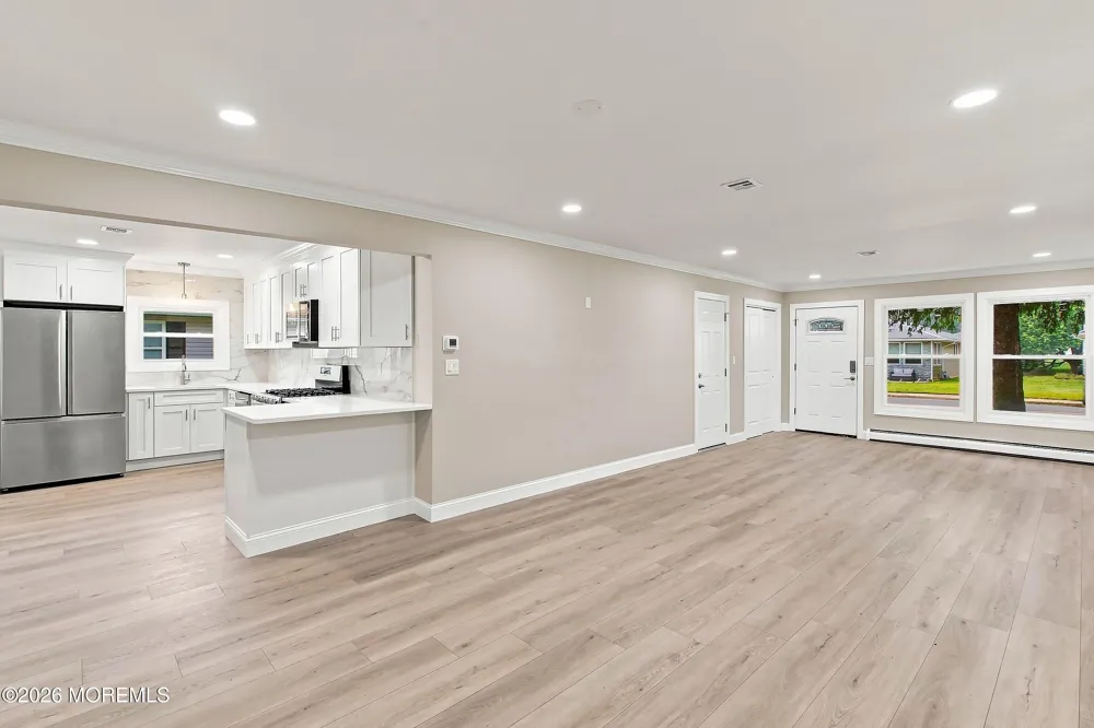 549 Jamaica Boulevard Toms River, NJ 08757