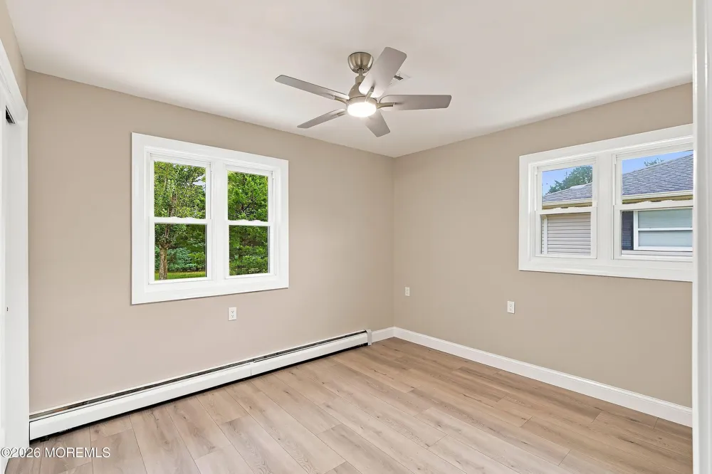 549 Jamaica Boulevard Toms River, NJ 08757