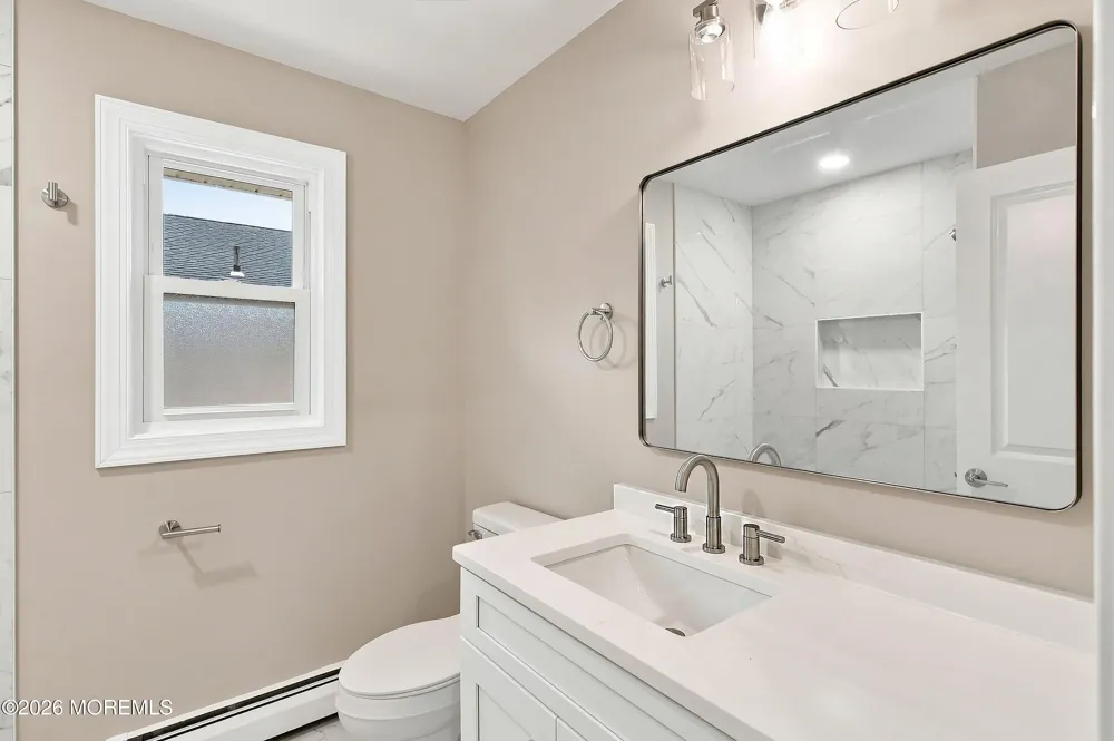 549 Jamaica Boulevard Toms River, NJ 08757