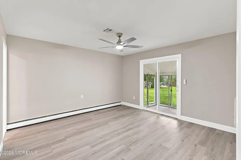 549 Jamaica Boulevard Toms River, NJ 08757
