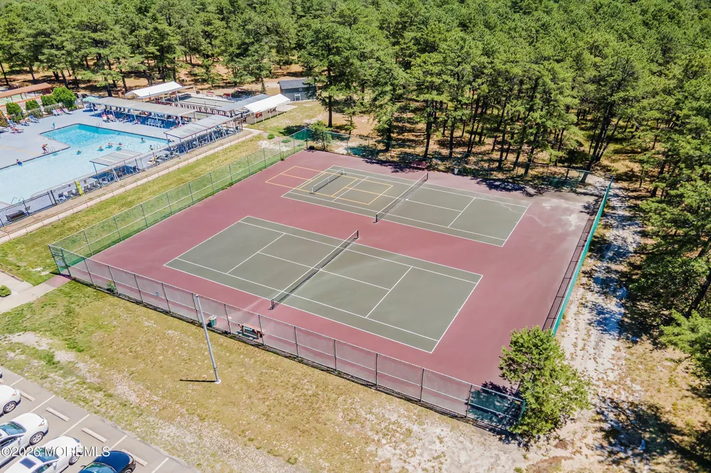 549 Jamaica Boulevard Toms River, NJ 08757