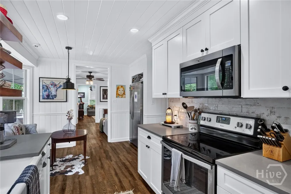 1106 Walthour Road Savannah, GA 31410