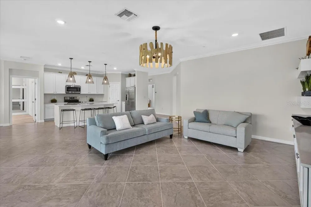 10059 CROOKED CREEK DRIVE #202 Venice, FL 34293