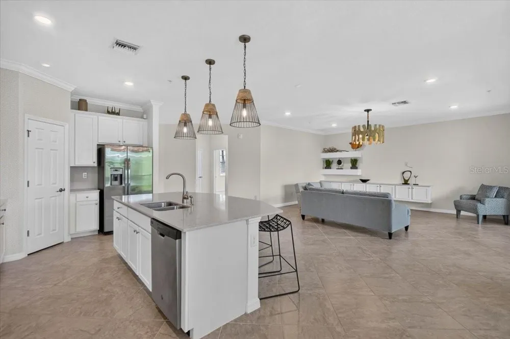 10059 CROOKED CREEK DRIVE #202 Venice, FL 34293