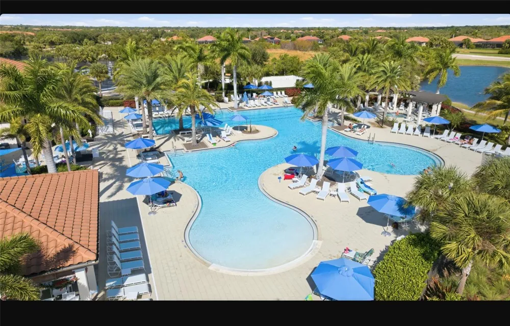 10059 CROOKED CREEK DRIVE #202 Venice, FL 34293