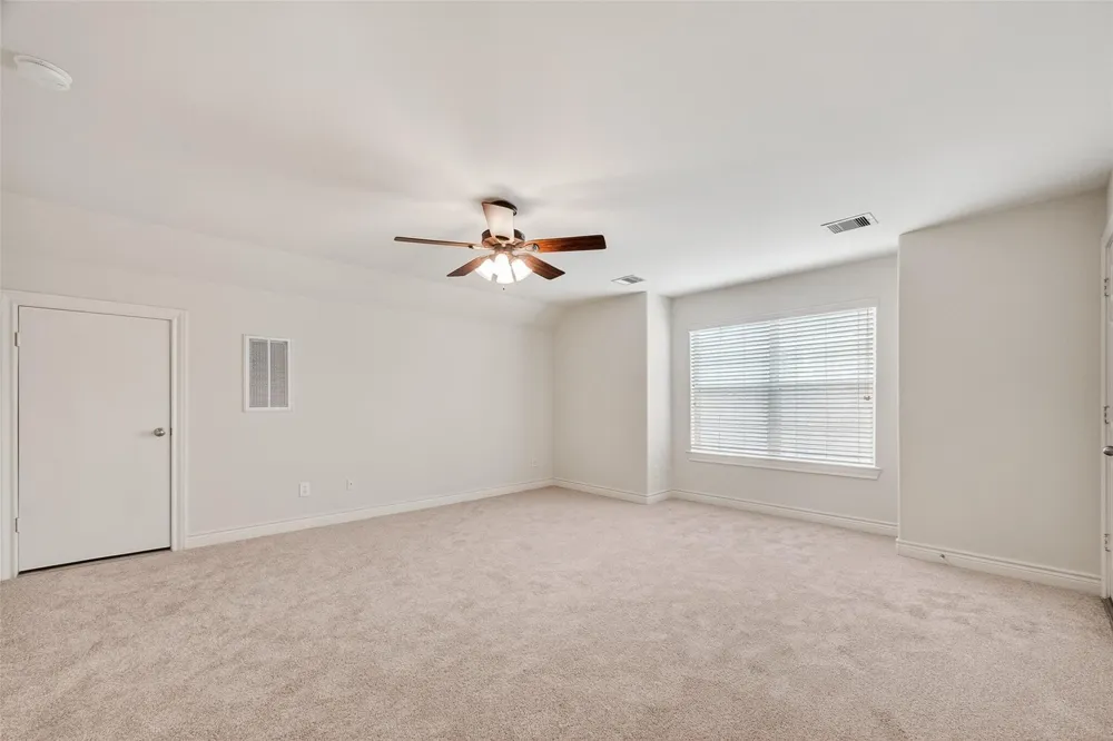 5972 Kansas Street Houston, TX 77007