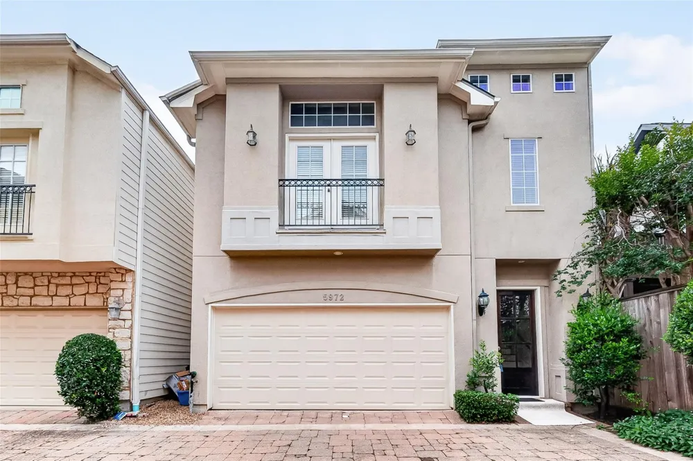 5972 Kansas Street Houston, TX 77007