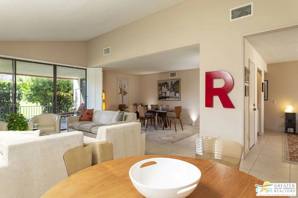 1125 S La Verne Way Palm Springs, CA 92264