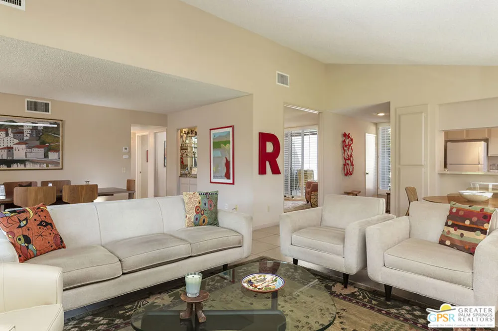 1125 S La Verne Way Palm Springs, CA 92264