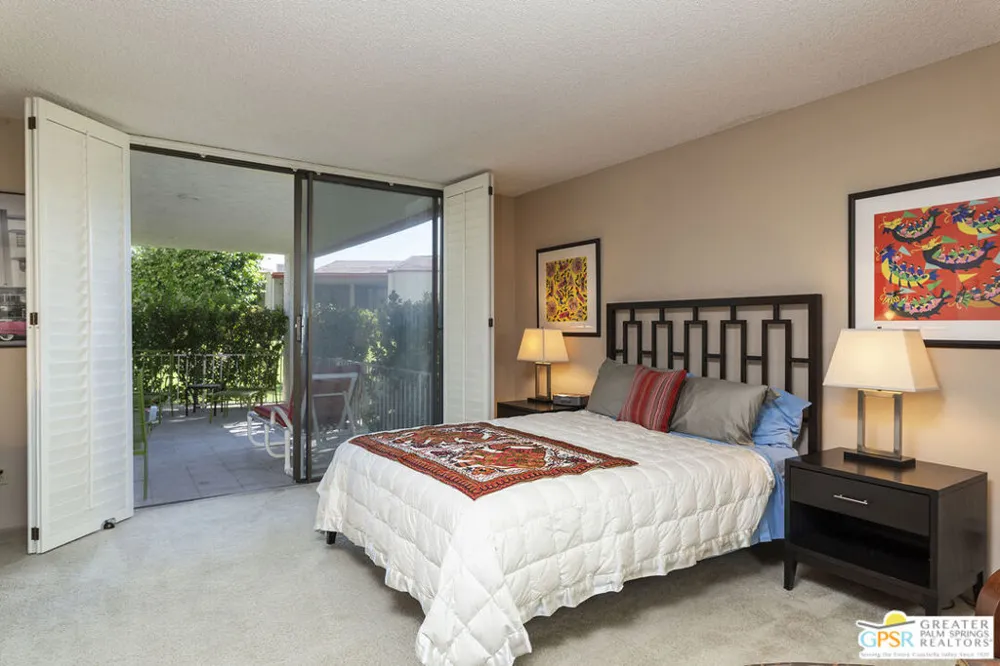 1125 S La Verne Way Palm Springs, CA 92264