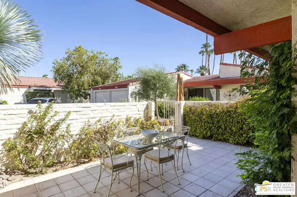 1125 S La Verne Way Palm Springs, CA 92264