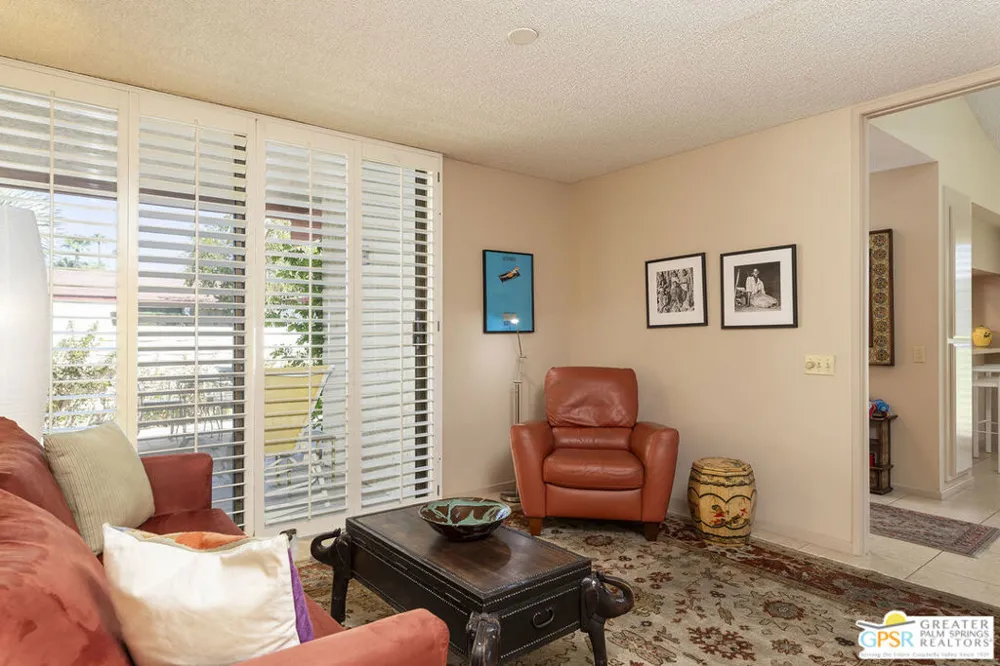1125 S La Verne Way Palm Springs, CA 92264