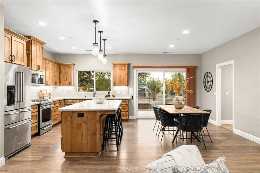 7171 Beverly Paradise, CA 95969