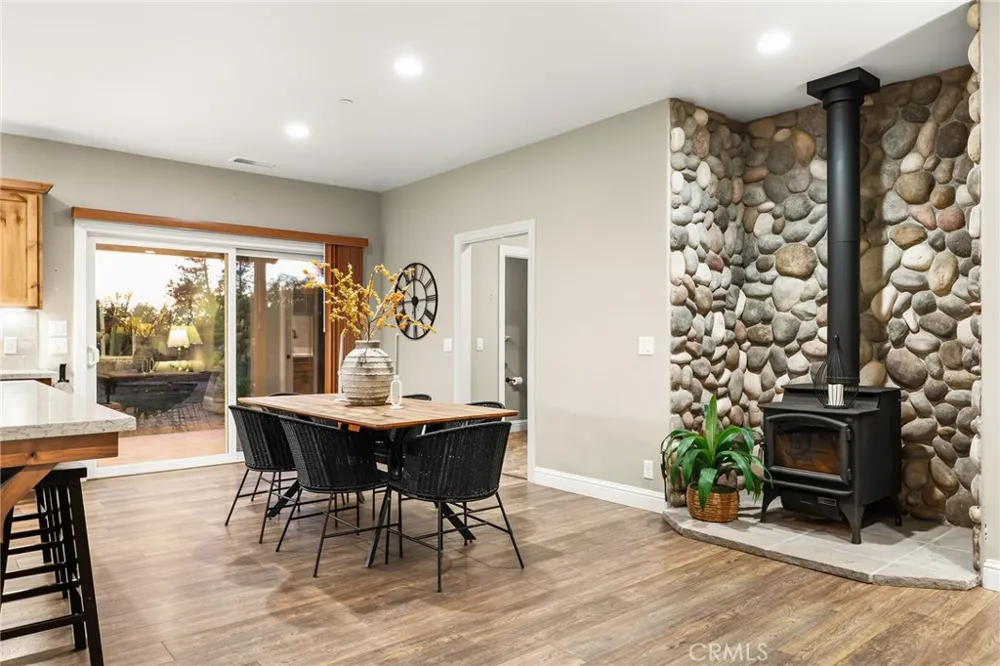 7171 Beverly Paradise, CA 95969